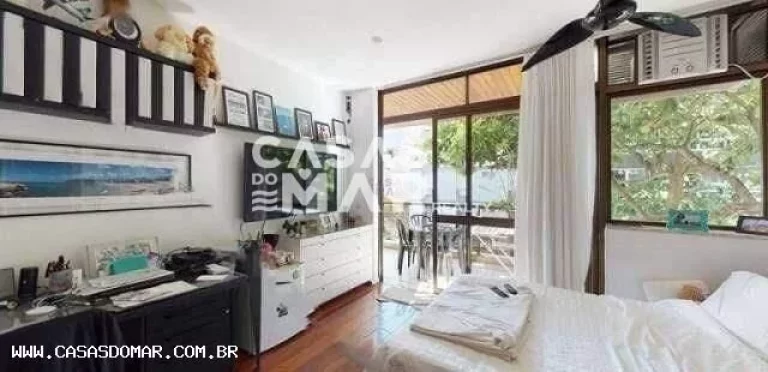 Imagem Oportunidade única: Apartamento frente mar com 4 quartos e 2 suítes em Ipanema, Rio de Janeiro - RJ!
