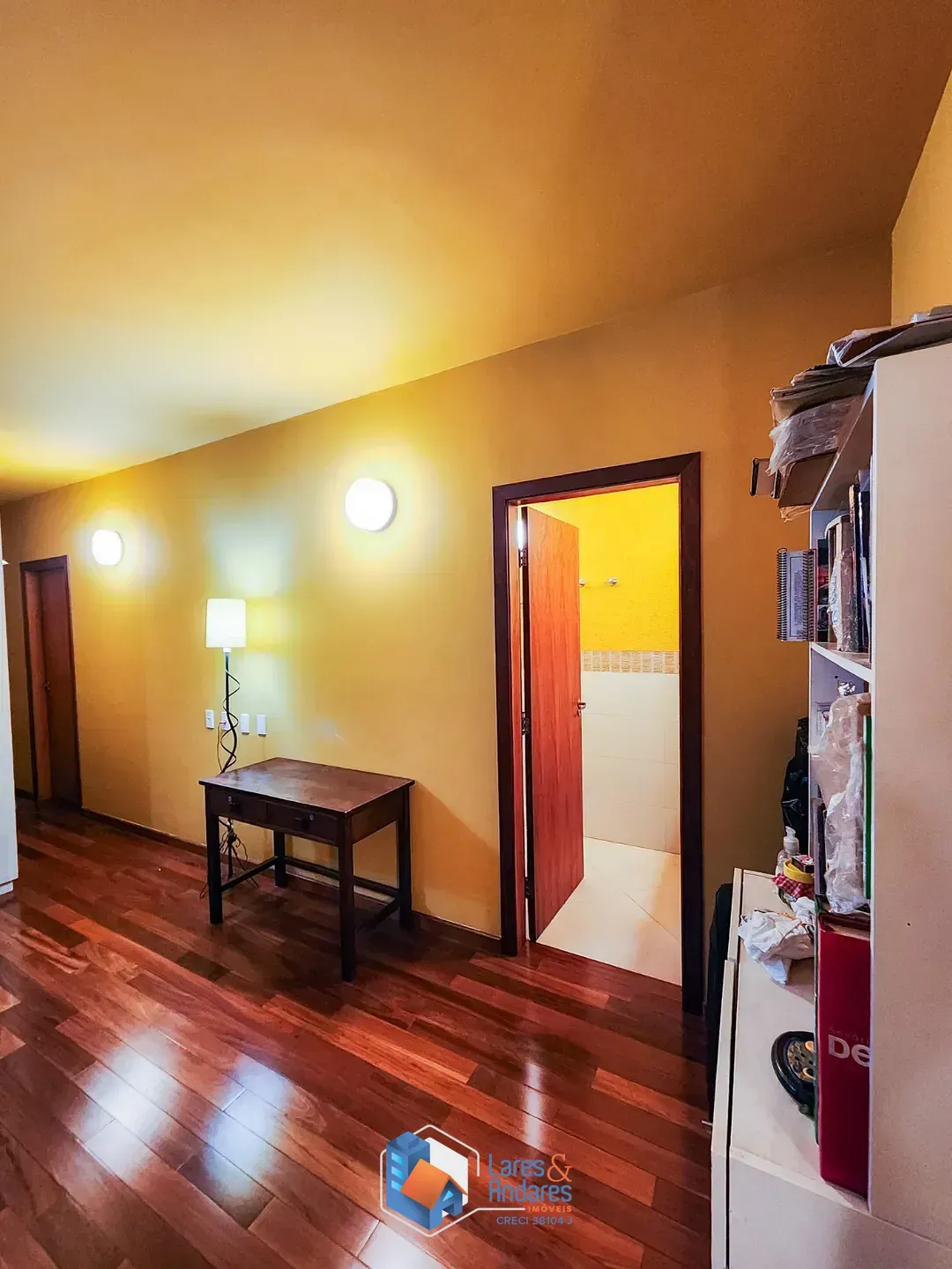 Imagem Casa para venda em Vila Cordeiro com 3 quartos, sendo 3 suítes, 255m²