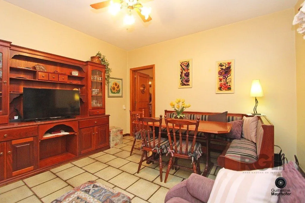 Imagem Excelente apartamento de 315m² com 3 dormitórios e 2 vagas.