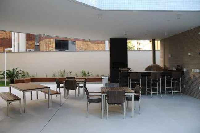 Imagem Apartamento com 3 Quartos à Venda, 245 m² em Meireles - Fortaleza