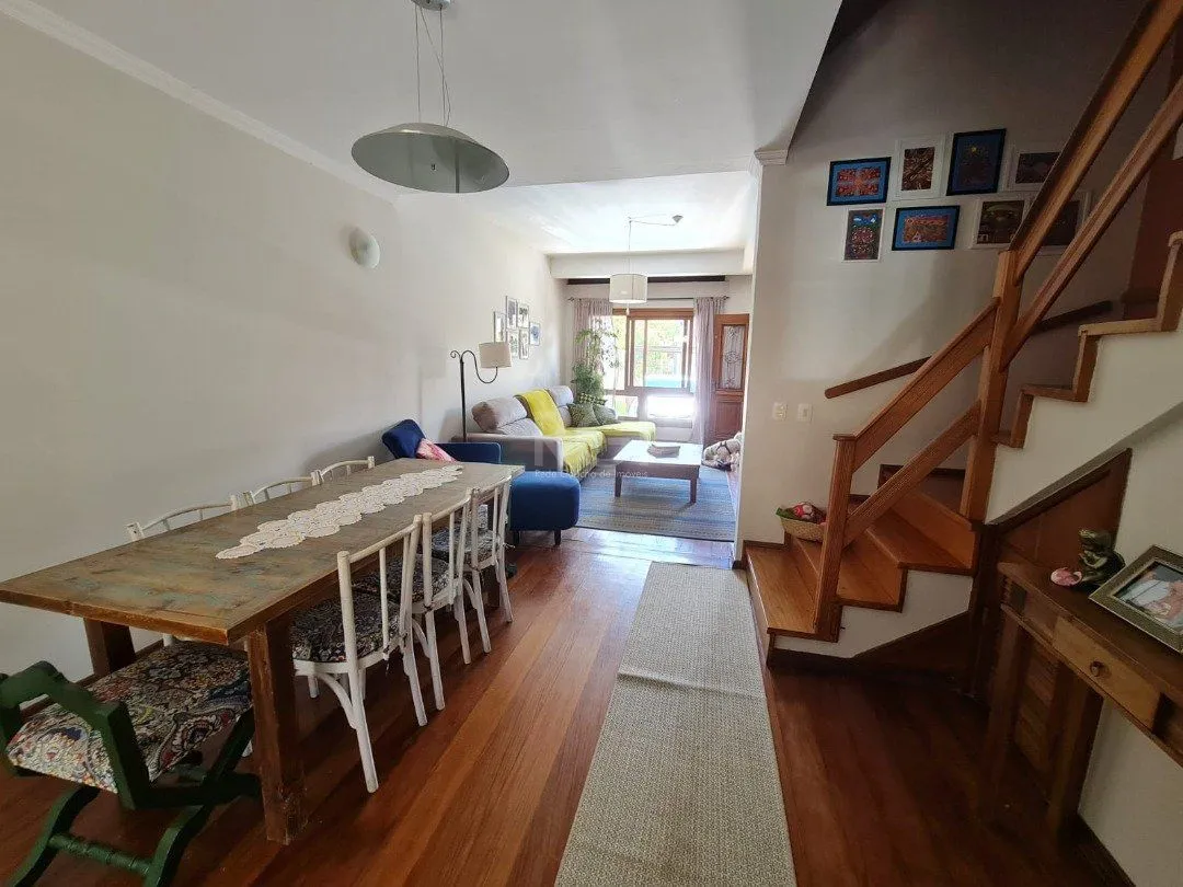 Imagem Casa para Venda - 182m², 3 dormitórios, sendo 3 suites, 2 vagas - Guarujá/ Portal do Guarujá