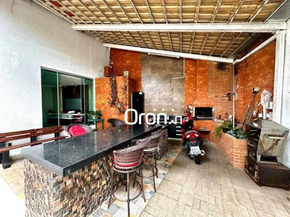 Imagem Sobrado à venda, 200 m² por R$ 790.000,00 - Vila Colemar Natal e Silva - Goiânia/GO