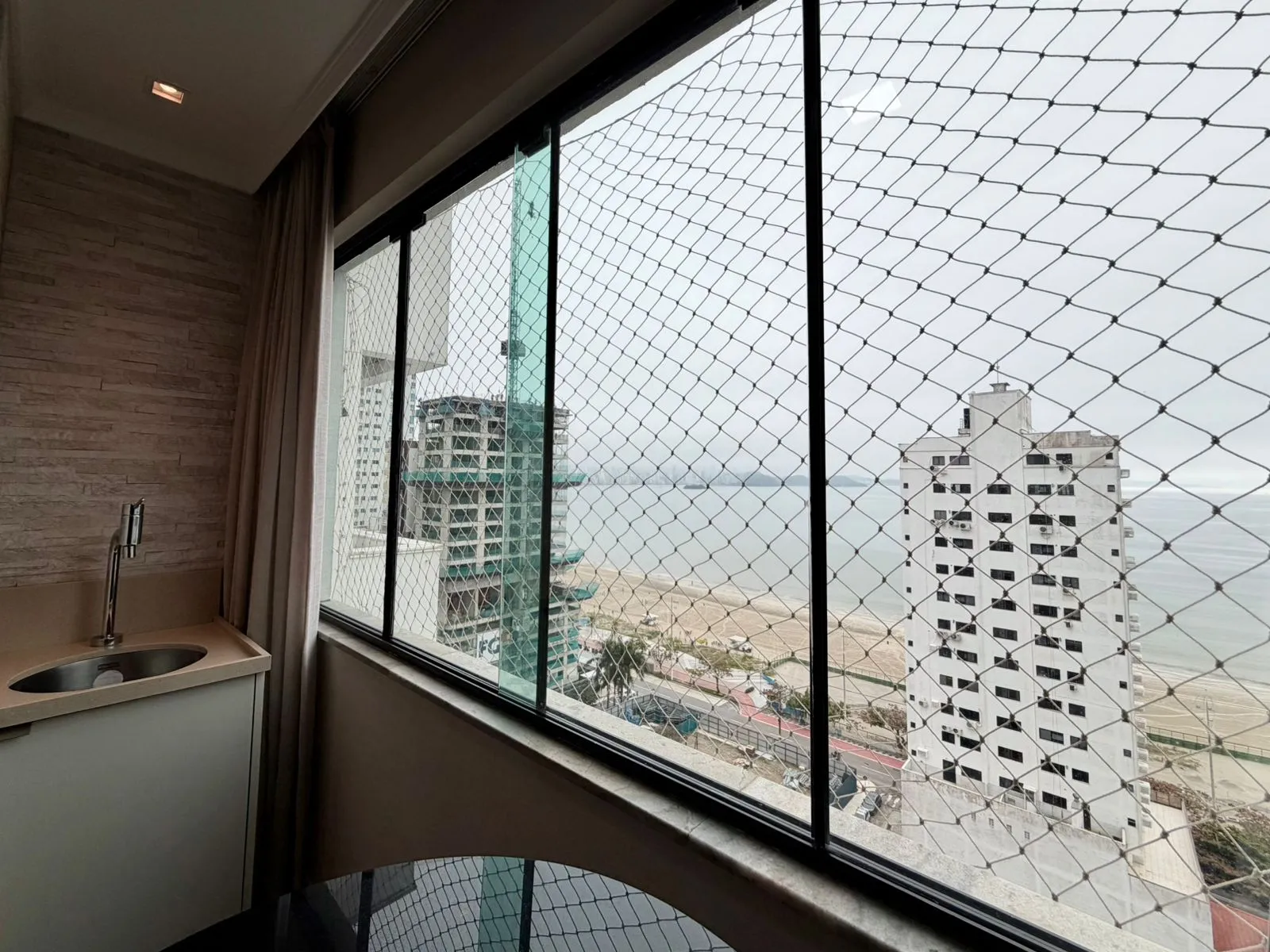Imagem Apartamento com vista para o mar à venda com 142m2 por R$ 2.500.000,00