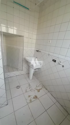 Imagem Apartamento 2 Dormitórios à Venda em Avenida Principal - 75m² com Suíte e Garagem