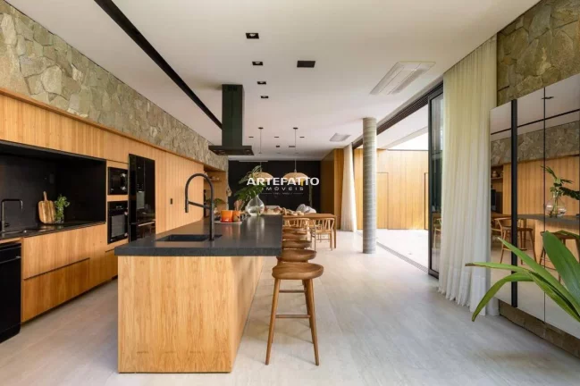 Imagem Casa de condomínio à venda, no Residencial São Vicente, em Franca, Chácara Espraiado, com 3 quartos, 350m2