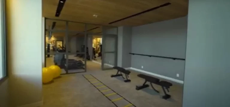 Imagem SINFONIA VILA MASCOTE - KALLAS - Apto com 2 dorms, 1 suíte, com fácil acesso aos shoppings Morumbi!