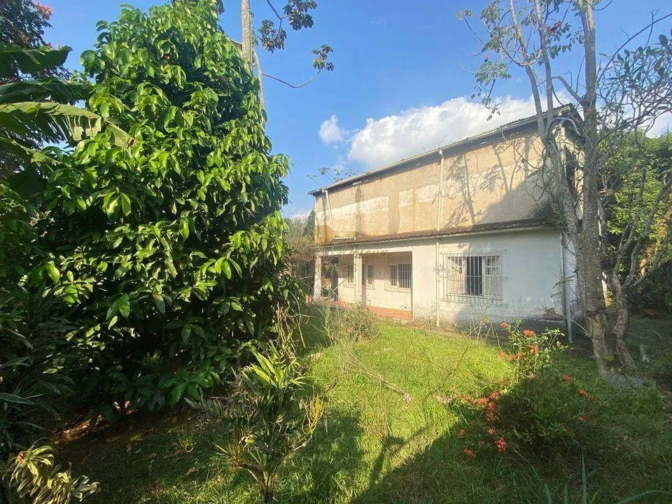 Imagem Casa para Venda em Guapimirim / RJ no bairro Limoeiro