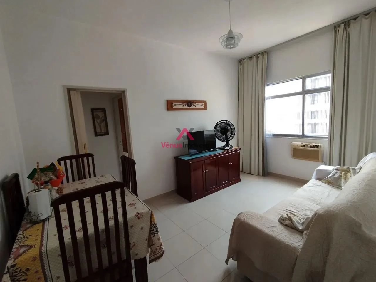 Imagem Apartamento 2 Quartos para Venda em Rio de Janeiro, Botafogo, 2 dormitórios, 2 banheiros, 1 vaga