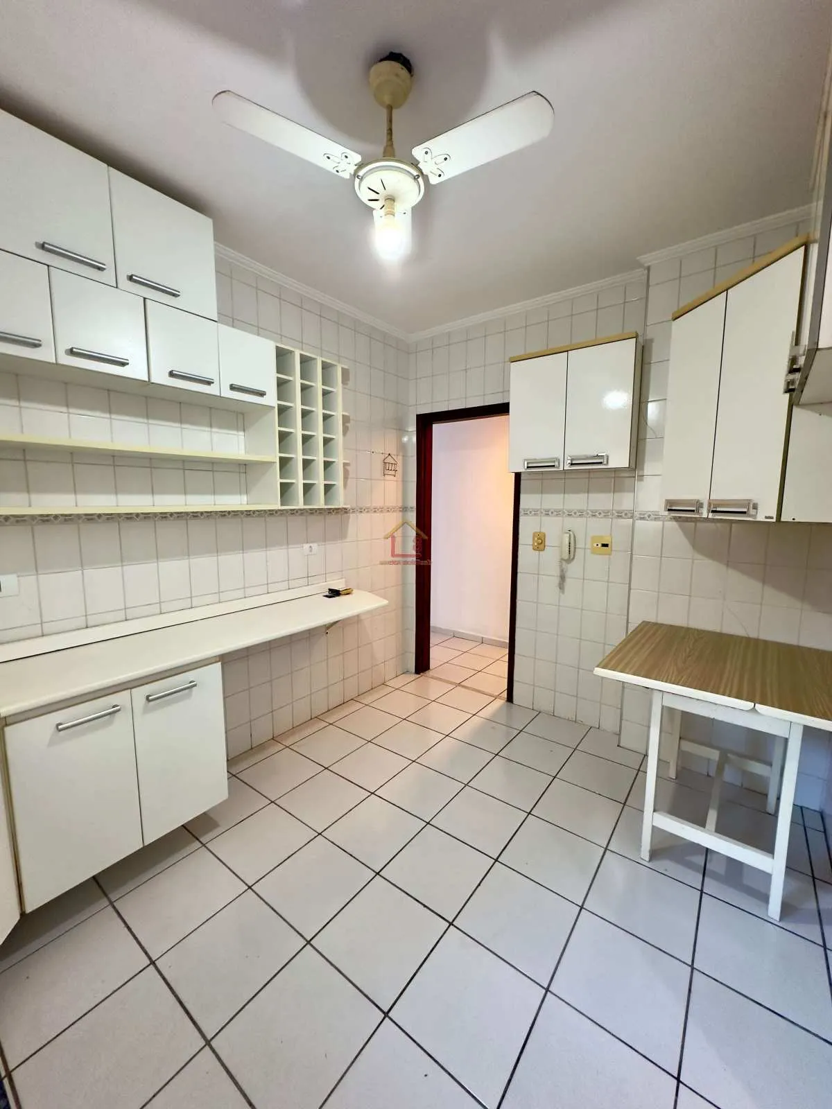 Imagem apartamento a venda no Canto do Forte