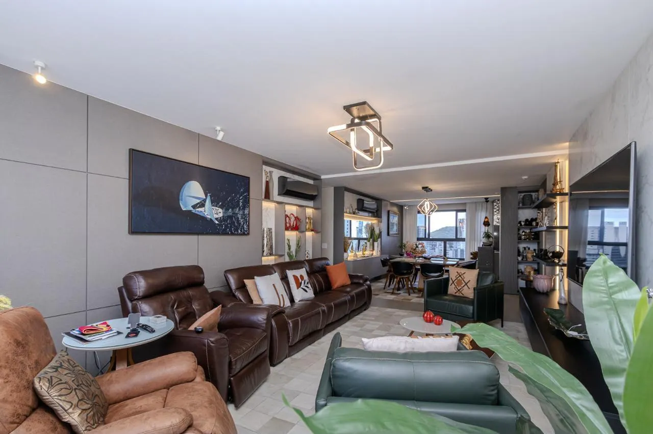 Imagem Apartamento com vista para o mar à venda com 176.8m2 por R$ 8.500.000,00