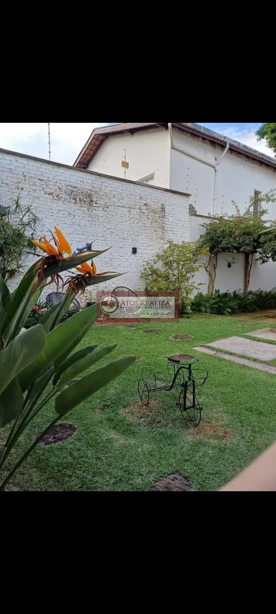 Imagem Casa Térrea em Moema: 3 Suítes e 210m² por R$2.550.000