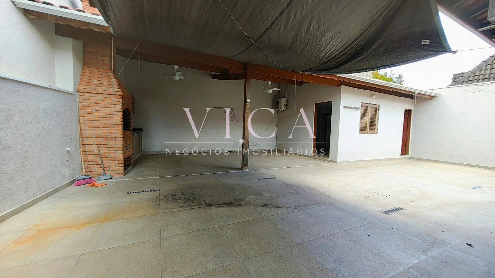 Imagem Casa a venda 220m² 3 dormitórios por R$ 1.850.000,00 - Alphaville/ SP