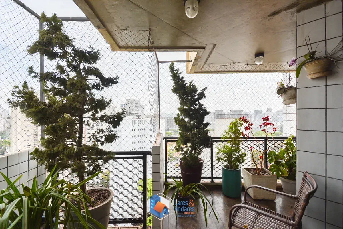 Imagem Apartamento para venda em Moema com 3 quartos, sendo 3 suítes, 202m²