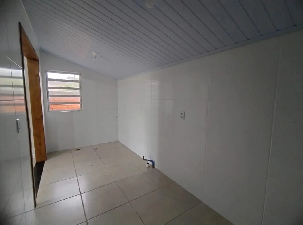 Imagem Casa perto do mar, em Capão Novo, apta para financiamento bancário
