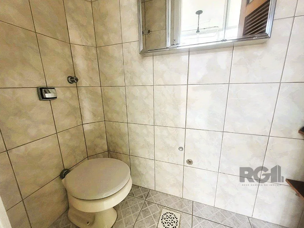 Imagem Excepcional apto. com excelente localização, na Rua Gomes Jardim 2 quartos com vaga.