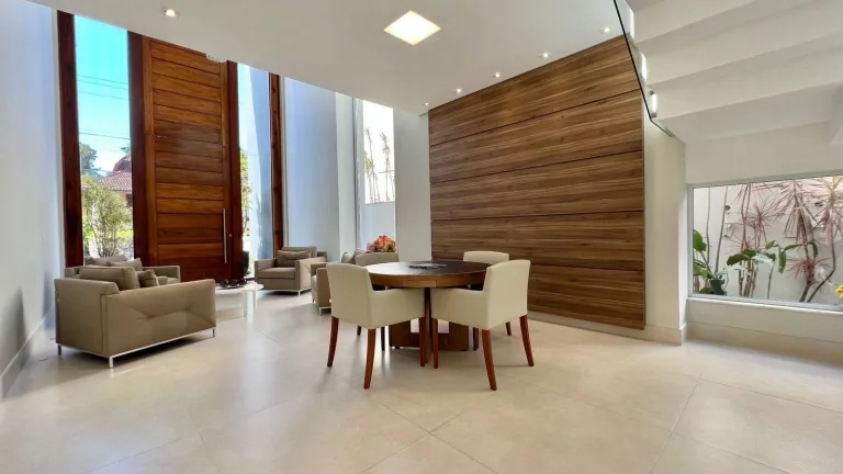 Imagem Casa Moderna e decorada à Venda na Riviera - Módulo 28