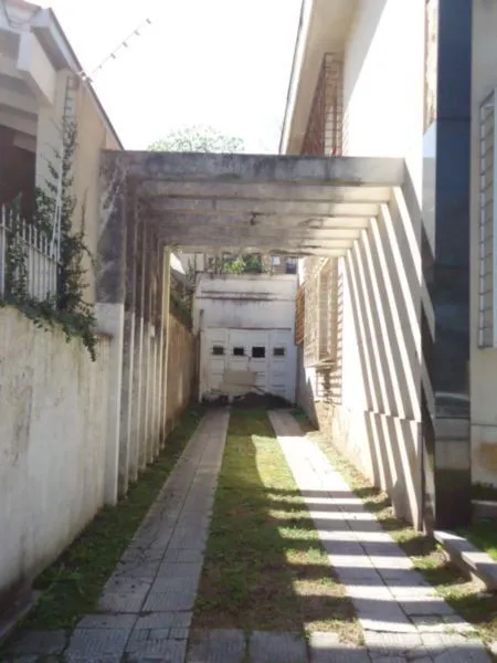 Imagem Casa para Venda - 510m², 6 dormitórios, sendo 1 suites, 3 vagas - São João