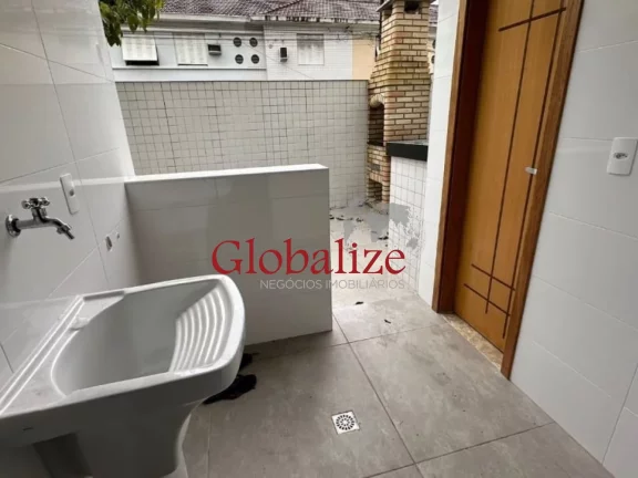 Imagem Sobrado à venda com 140m², 3 suites, piscina, churrasqueira por R$1.480.000,00 na Vila Belmiro em Santos