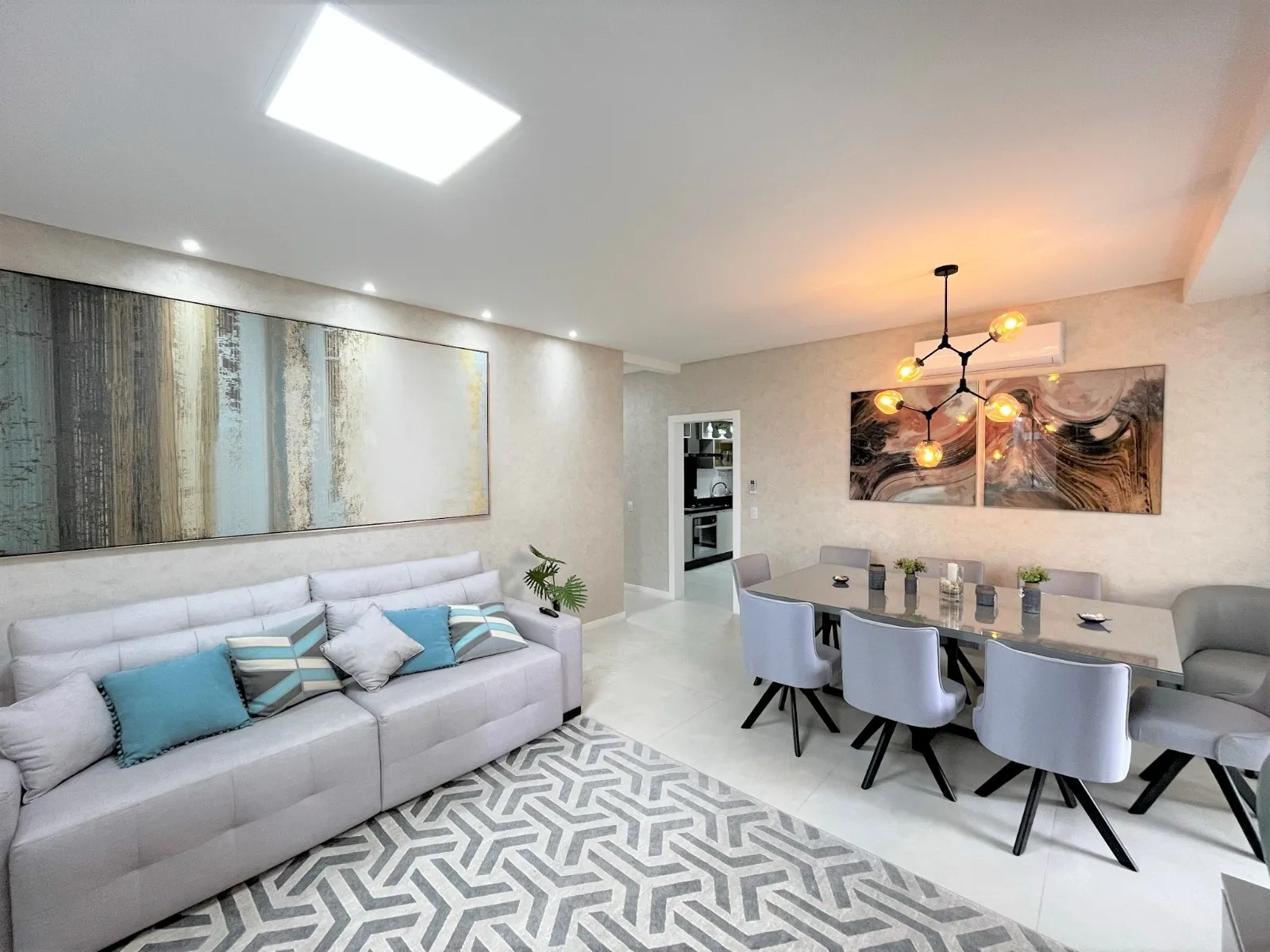 Imagem Apartamento à venda com 165m2 por R$ 1.748.107,00