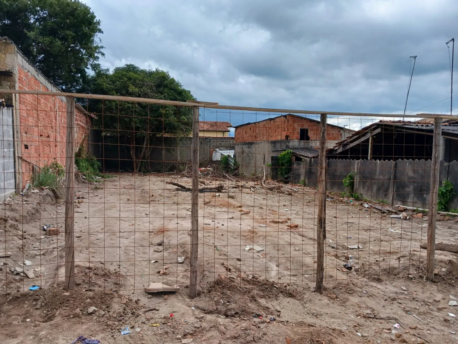 Foto do imóvel Terreno à venda 300M², Loteamento Residencial Andrade, Pindamonhangaba - SP