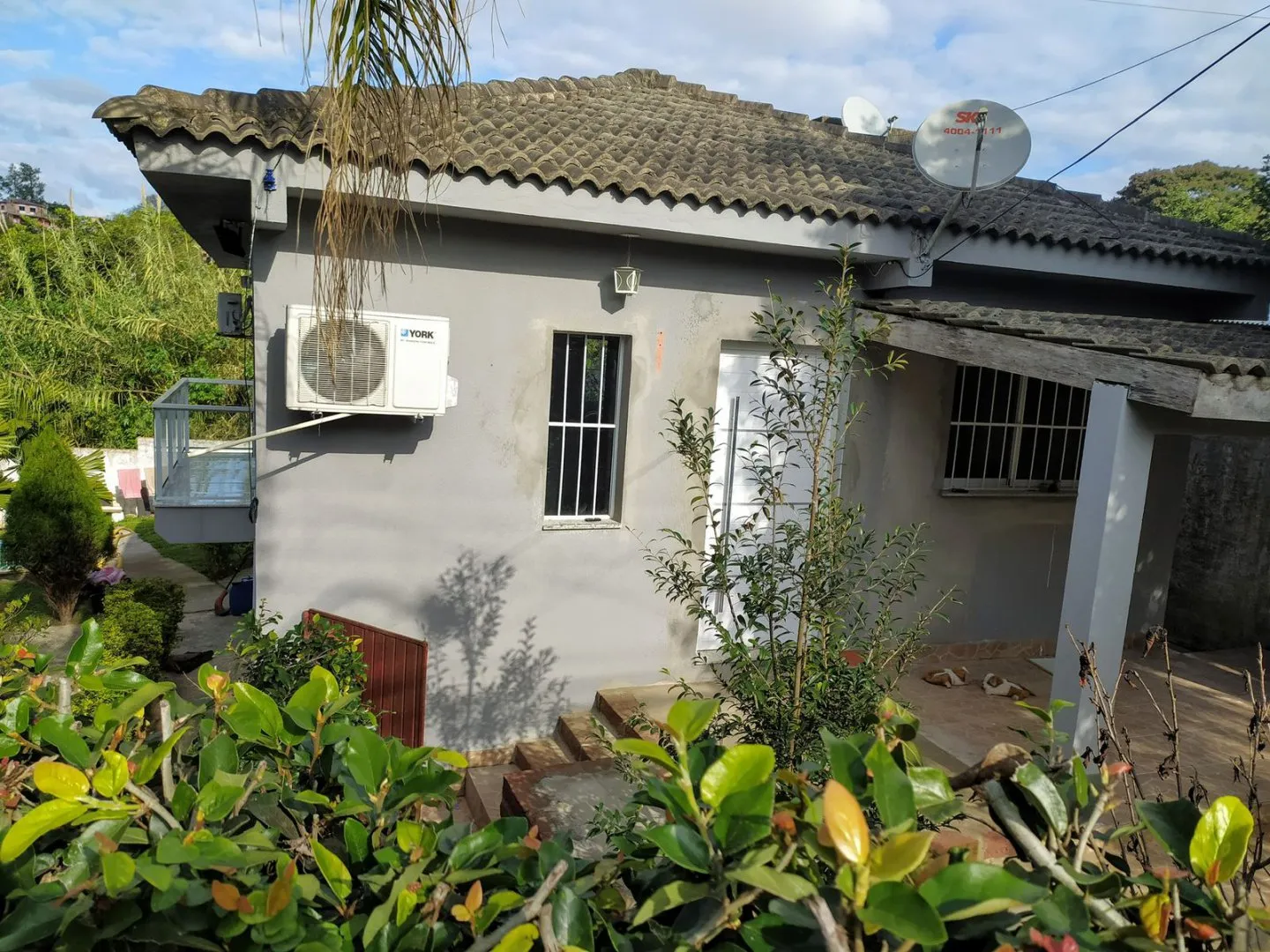 Imagem Casa Residencial com Piscina em Santa Isabel, Viamão - Venda