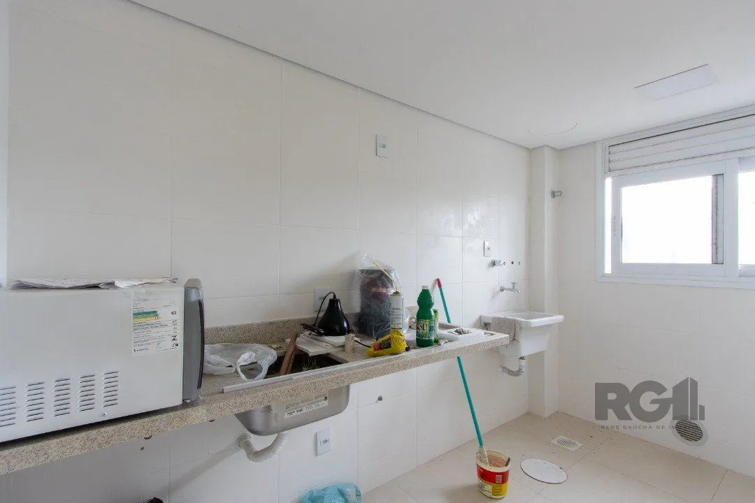 Imagem Apartamento para Venda - 71m², 2 dormitórios, sendo 1 suites, 2 vagas - Camaquã