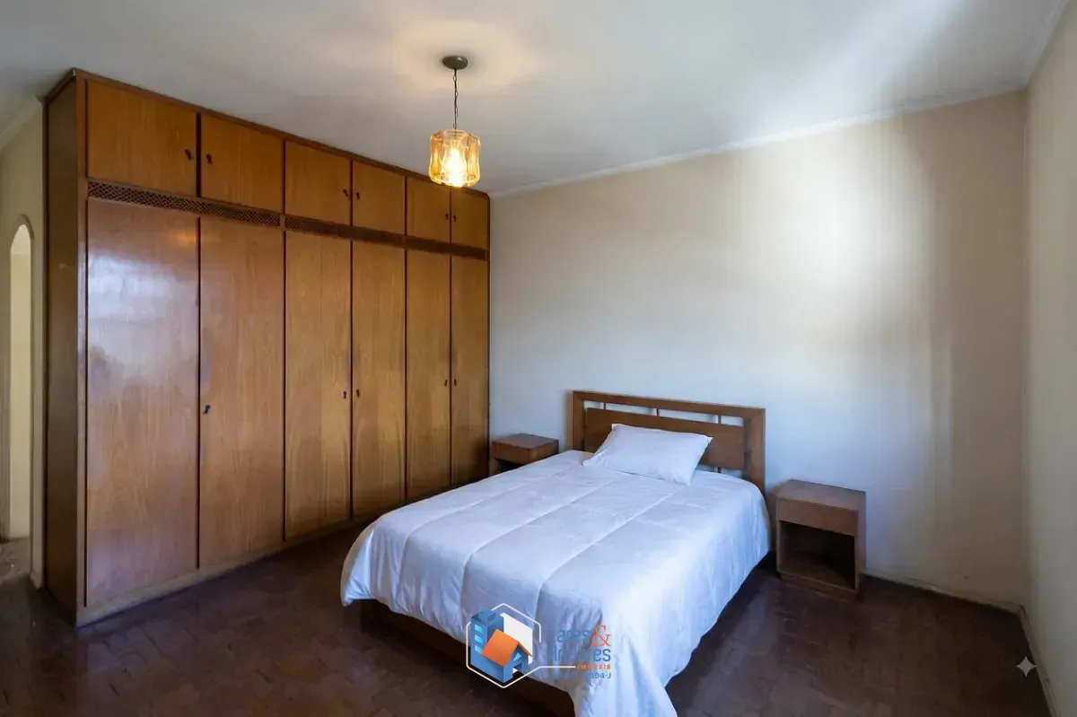 Imagem Sobrado para venda em Vila Santa Maria com 3 quartos, sendo 1 suíte, 166m²