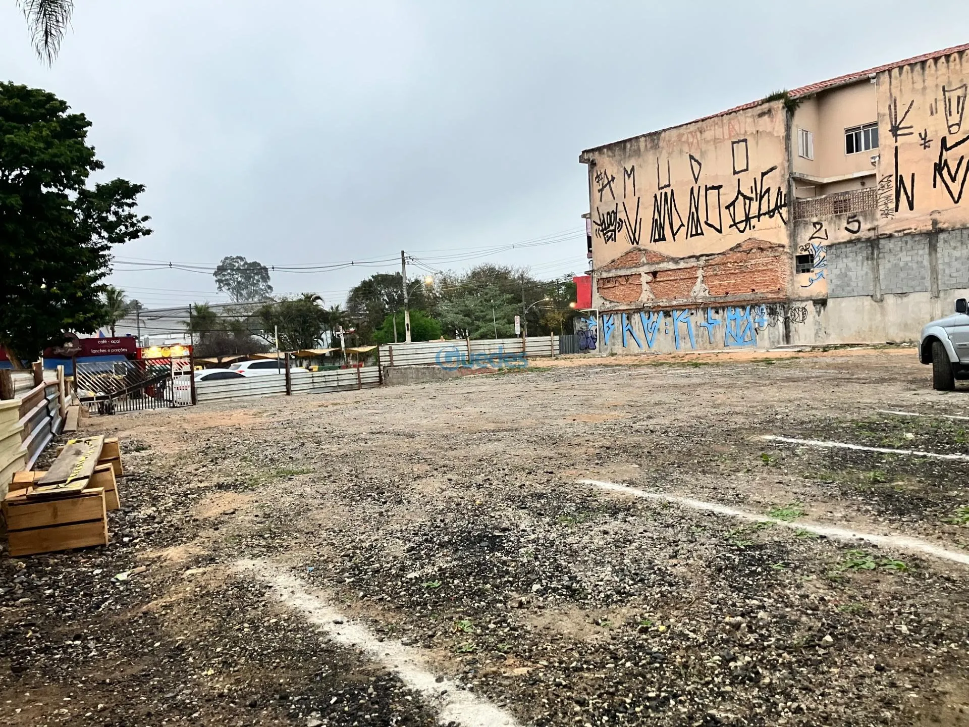 Imagem Área Comercial no Centro de Embu das Artes, 922m² à Venda