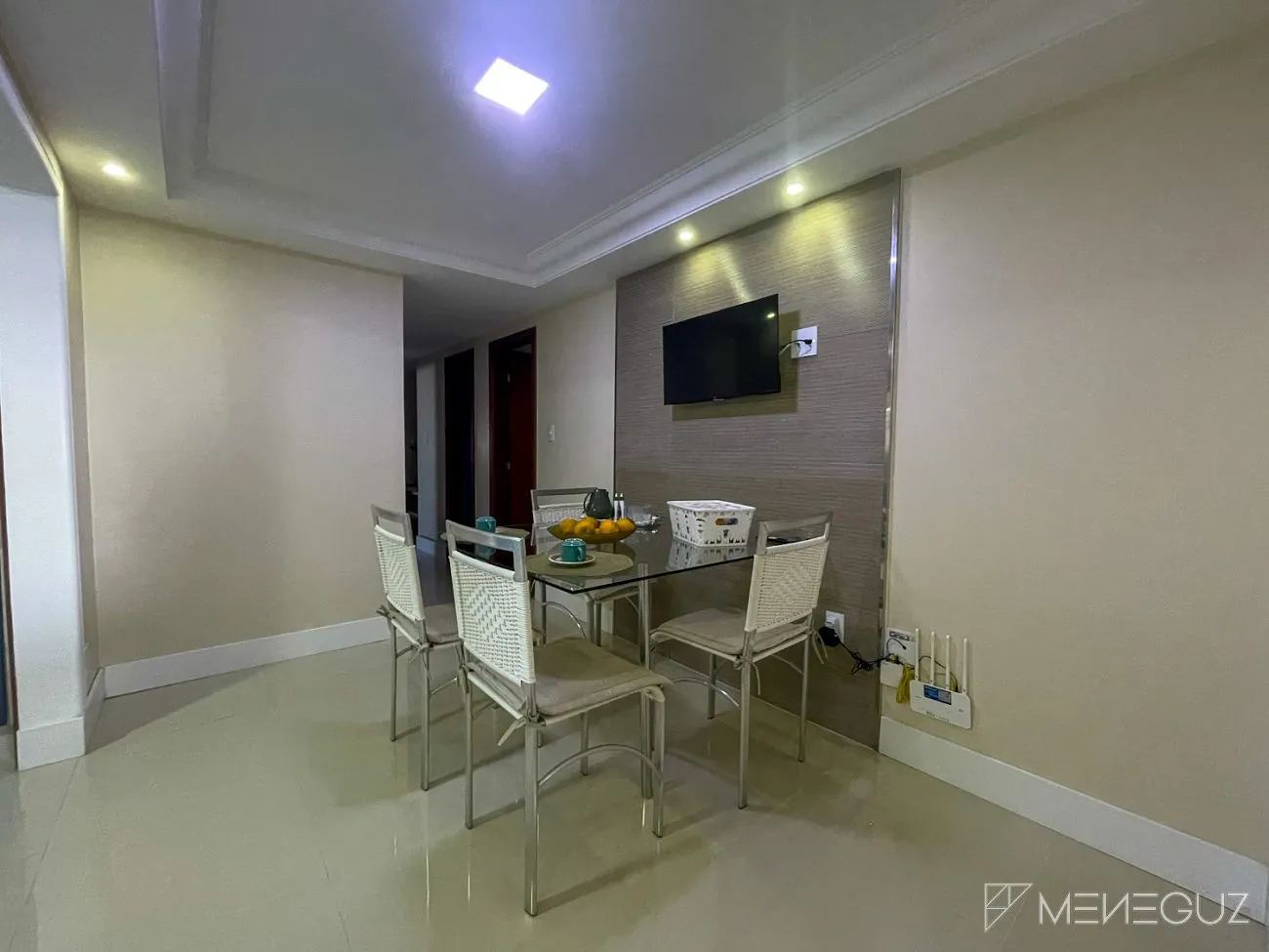 Imagem Apartamento de 03 quartos mais DCE completa na praia do morro de frente!