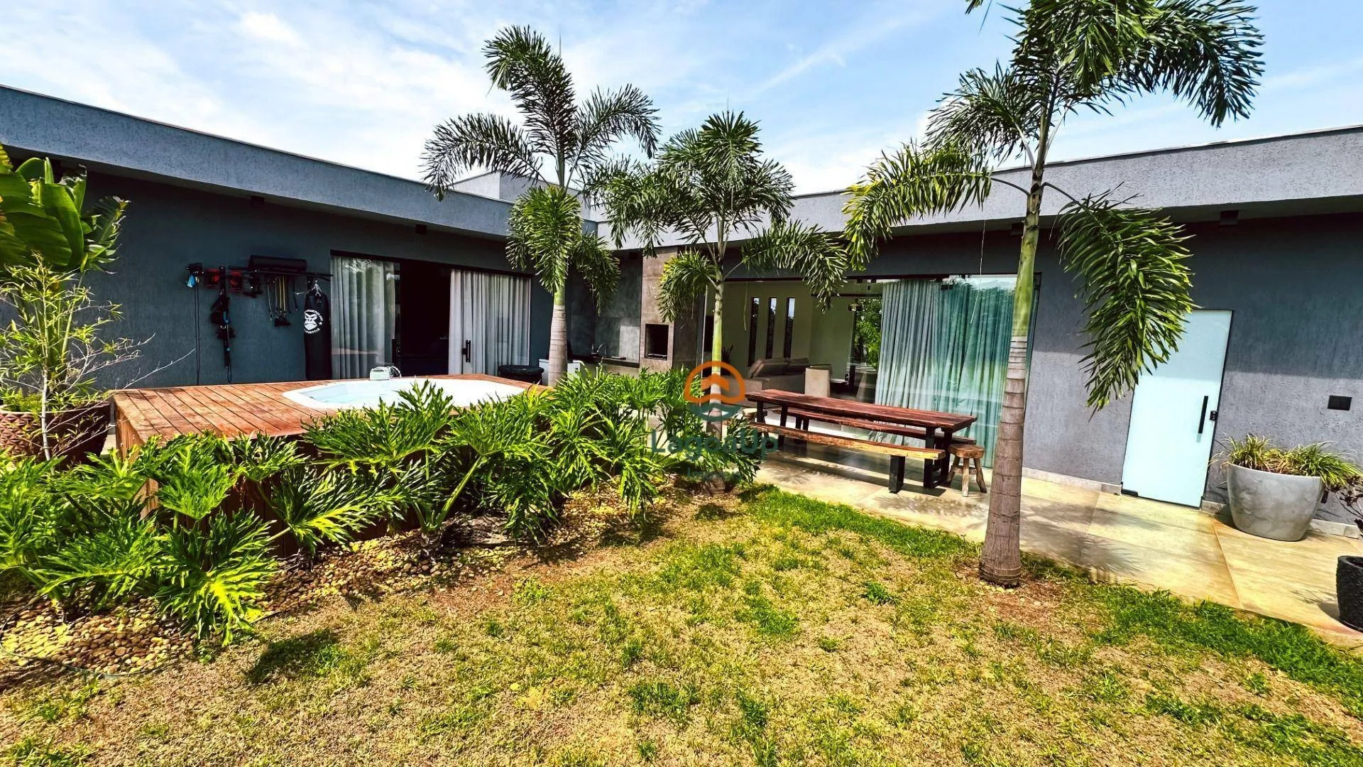 Imagem Casa com 2 dormitórios à venda, 145 m² por R$ 750.000,00 - Condomínio Vale Do Luar - Jaboticatubas/MG