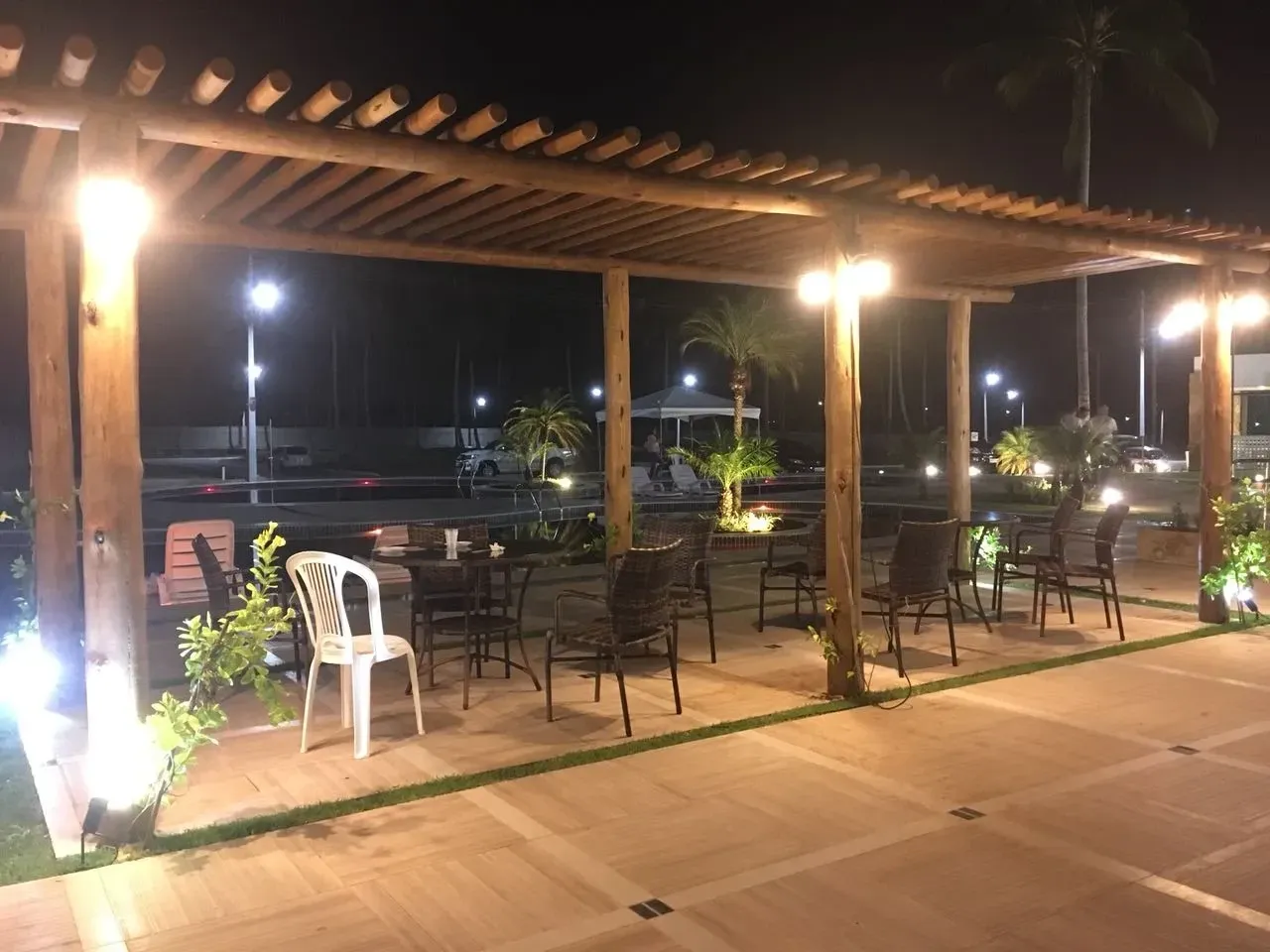 Imagem Casa de Condomínio com 3 Quartos à Venda, 153 metros em Cajupiranga - Parnamirim