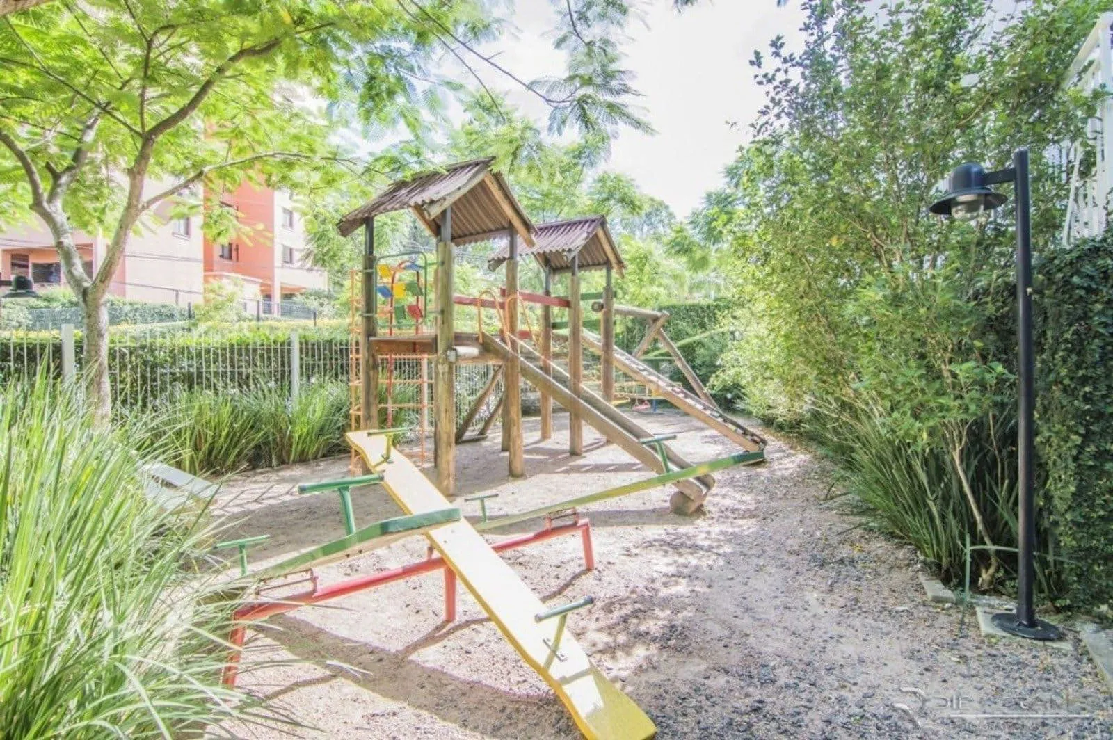 Imagem Apartamento de 3 dormitórios a venda no Bairro Jardim Carvalho, Porto Alegre
