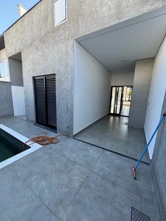 Imagem Casa Alto Padrão de 117m² no Condomínio Horto Florestal Villagio!