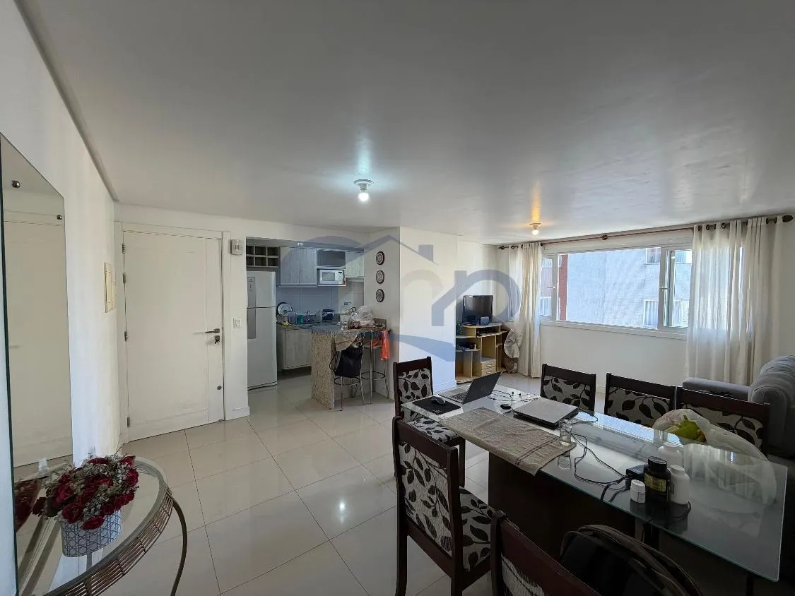Imagem Apartamento a venda com 2 dormitorios no centro de Torres/RS