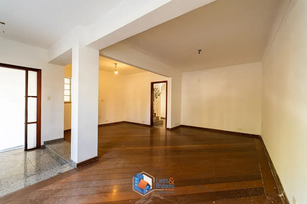Imagem Casa para venda em Aclimação com 3 quartos, 278m²