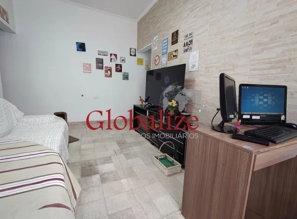 Imagem Apartamento à venda com 77m², 2 quartos, 2 banheiros, varanda frente mar por R$555.000,00 na Aparecida em Santos