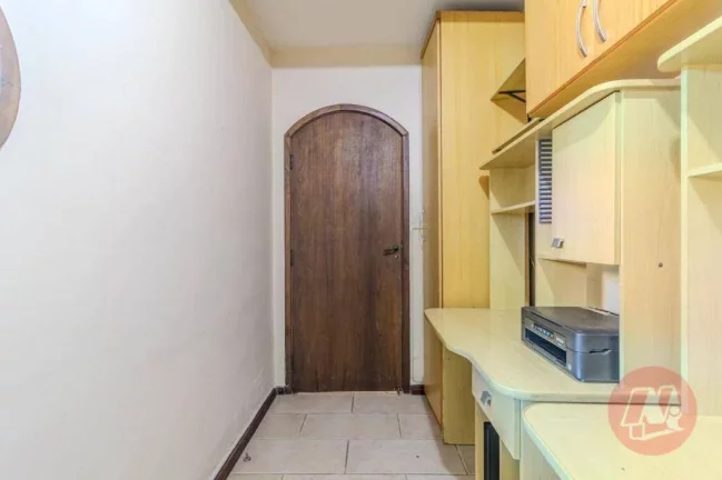 Imagem Casa com 5 dormitórios para alugar, 270 m² por R$ 7.222,00/mês - Partenon - Porto Alegre/RS