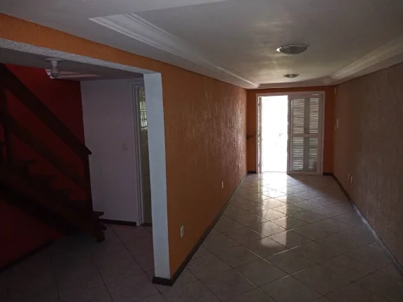 Imagem Lindo sobrado com 142m², Desocupado, no Jarí - Viamão