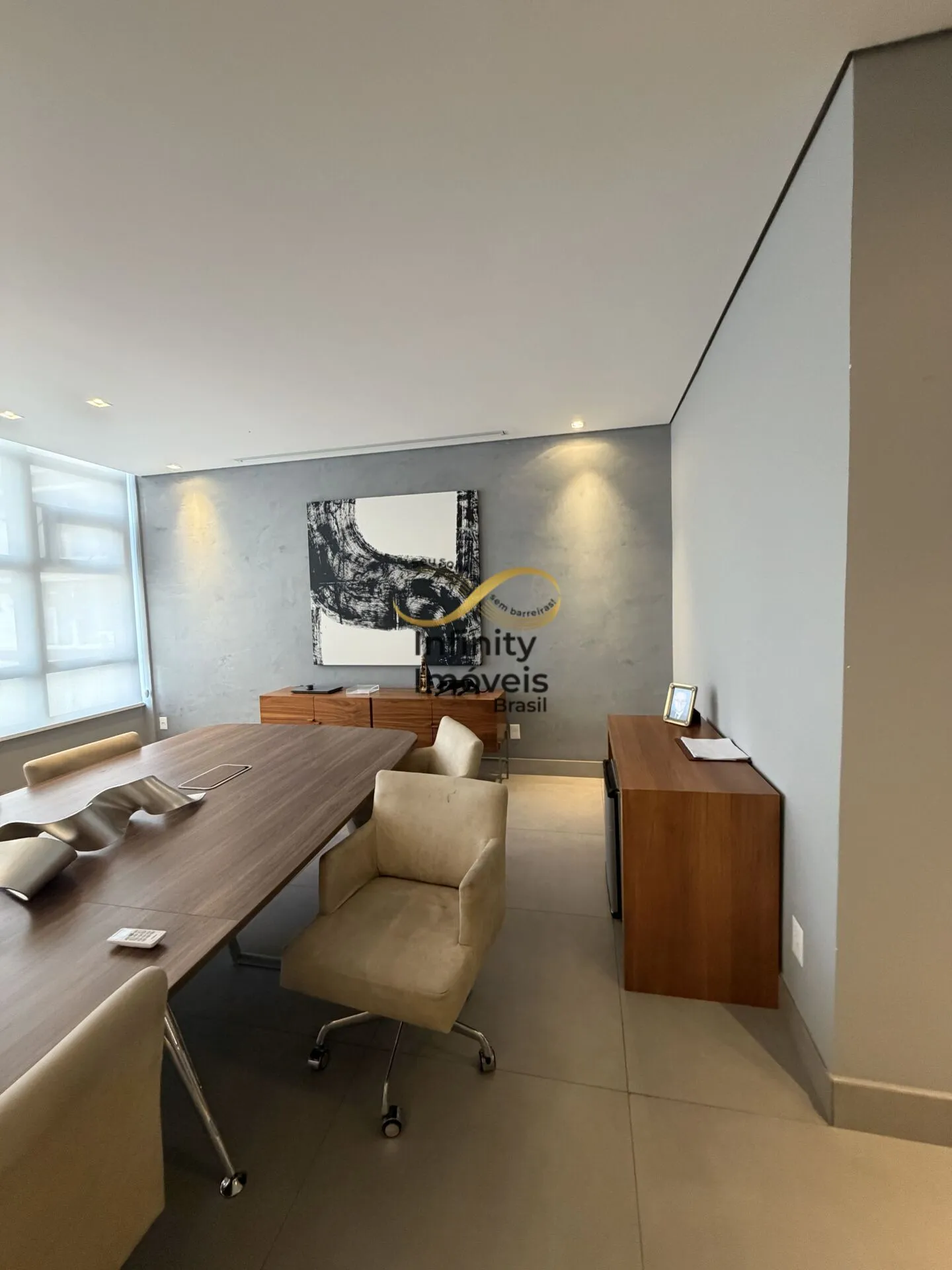 Imagem Sala comercial à venda no bairro Savassi - Belo Horizonte/MG