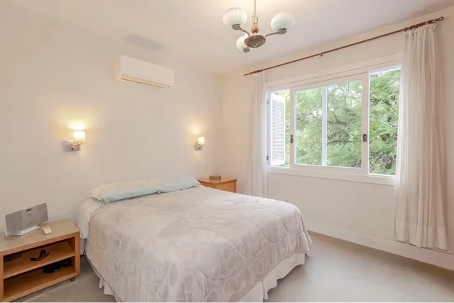Imagem Apartamento para venda no bairro Chácara das Pedras em Porto Alegre