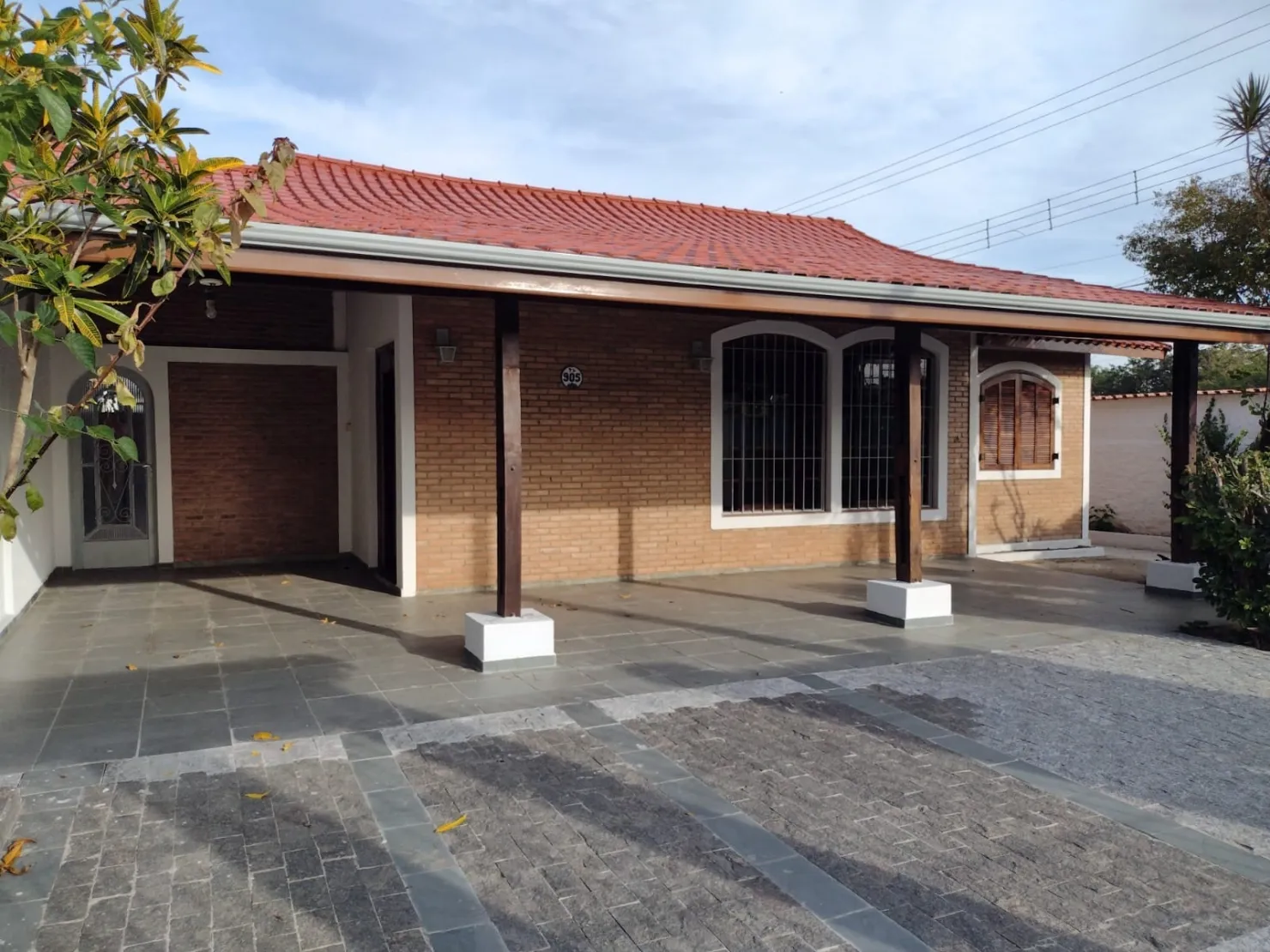 Imagem Casa à venda 3 Quartos, 3 Suites, 4 Vagas, 600M², Jardim Residencial Doutor Lessa, Pindamonhangaba - SP