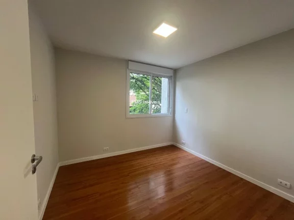 Imagem Apartamento à venda em Moema, com 2 quartos, 2 banheiros, 1 vaga de garagem, 80m² de área.