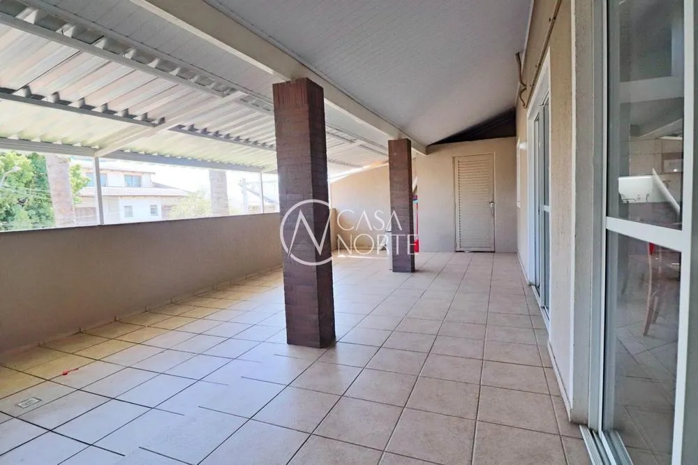 Imagem Casa em condomínio com 3 dormitórios e pátio - Jardim Lindóia