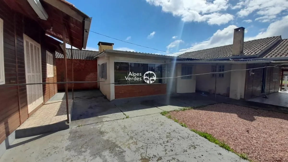 Imagem Casa com 2 quartos, 63,25m2, à venda em São Francisco de Paula, Centro