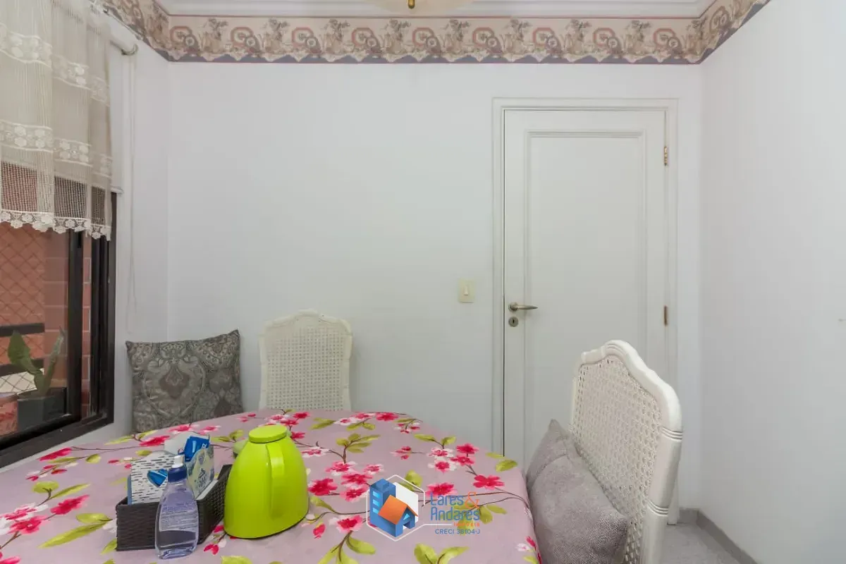 Imagem Apartamento para venda em Aclimação com 4 quartos, sendo 2 suítes, 194m²