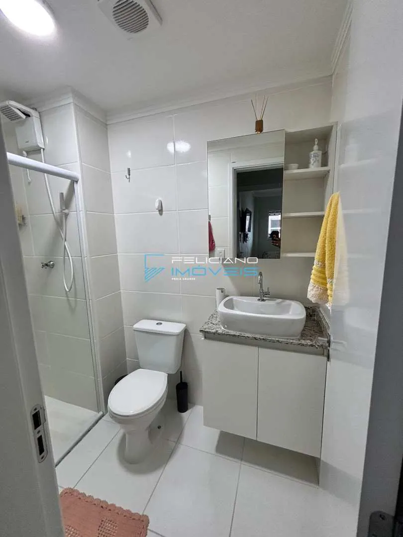 Imagem Apartamento com 2 quartos, Real, Praia Grande - R$ 750 mil, Cod: 7425