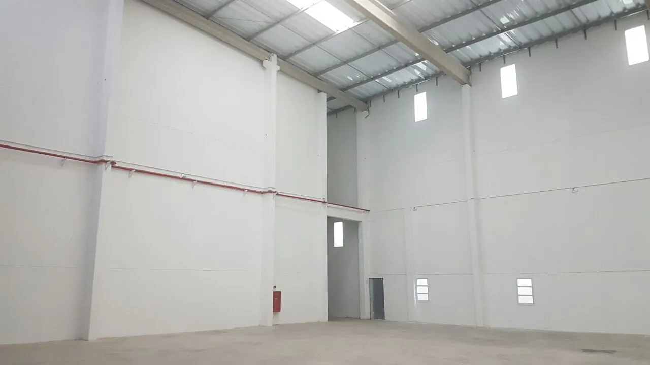 Foto do imóvel Prédio Comercial para Locação em Cotia / SP em Alameda Um