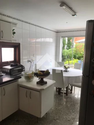 Imagem Casa de Condomínio em Alphaville - Santana de Parnaíba, SP