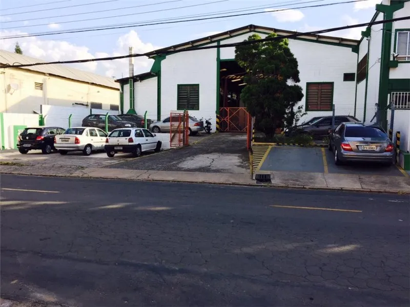 Imagem Galpão Industrial de Alto Padrão para venda e locação em Valinhos-SP, Bairro Chácaras São Bento - 2.500,00 m².
