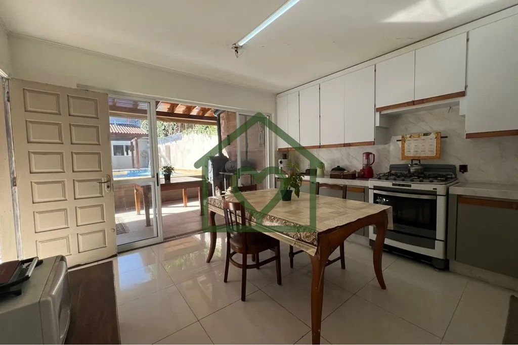 Imagem **Descubra sua Próxima Casa em Petrópolis, Região Sul do Brasil!**

Se você está à procura de ...